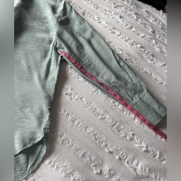 Blue Blouse Brand New - Picture 5 of 5